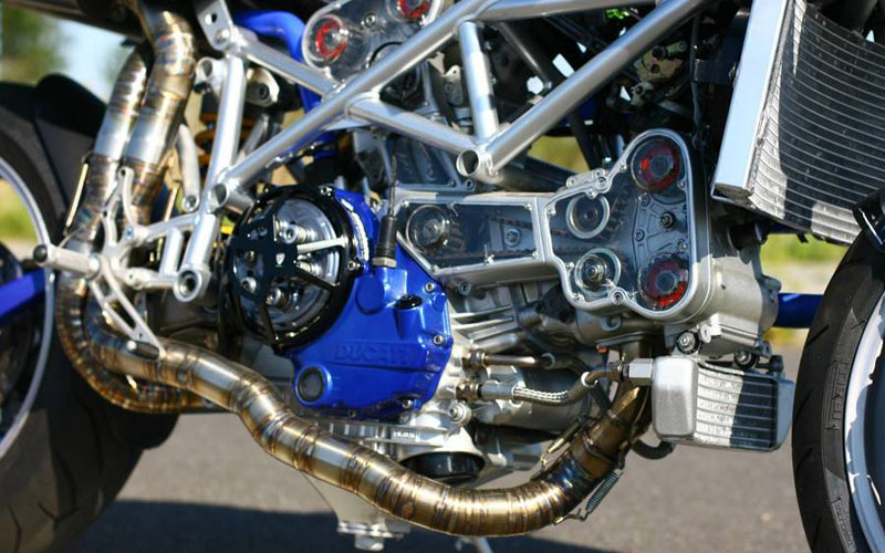 motorcycle racing exhaust system high performance application example