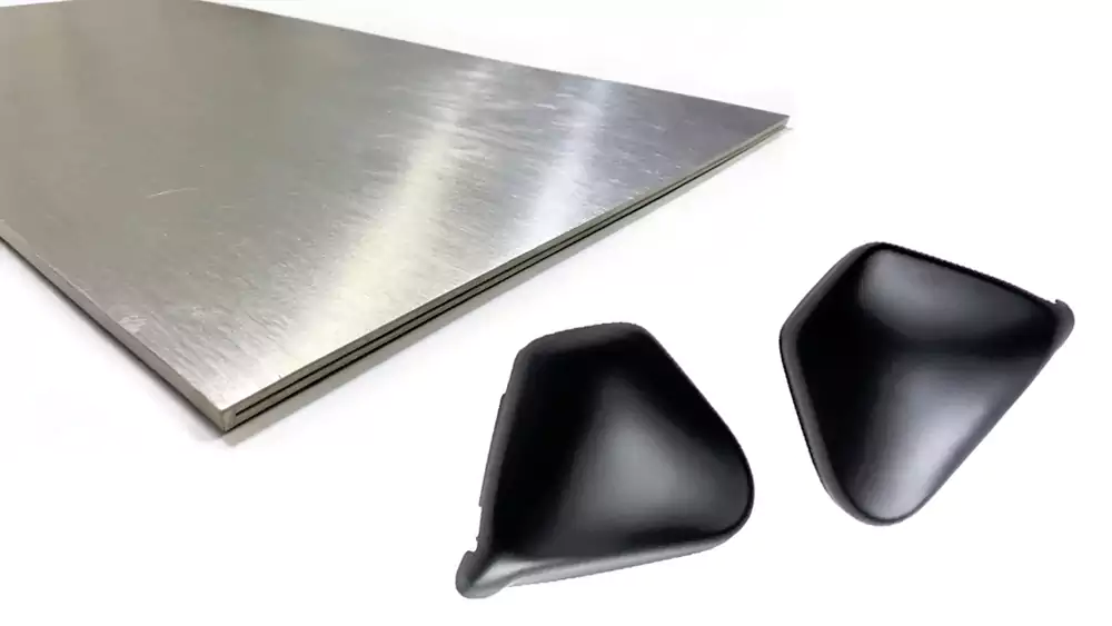 CNC Custom Aluminum Black Motorcycle Exhaust Side Cover